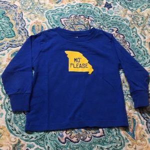 Kid’s size 3 “MO’ please” t-shirt